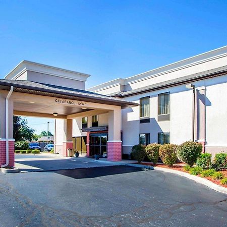 Comfort Inn Dayton - Huber Heights Экстерьер фото