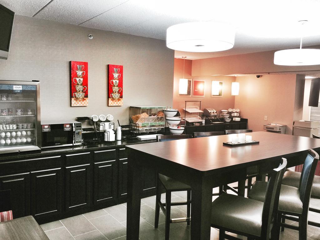 Comfort Inn Dayton - Huber Heights Экстерьер фото