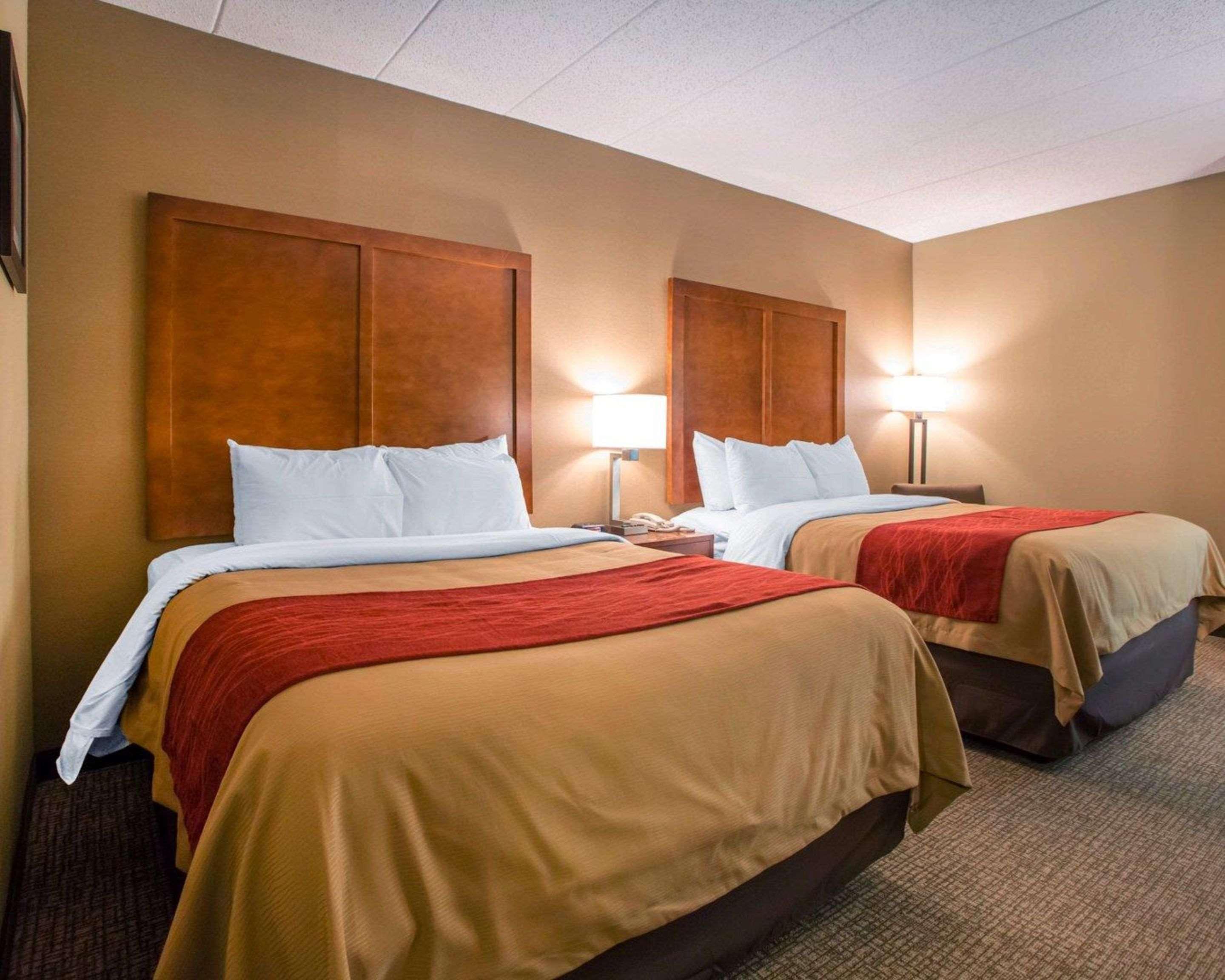 Comfort Inn Dayton - Huber Heights Экстерьер фото