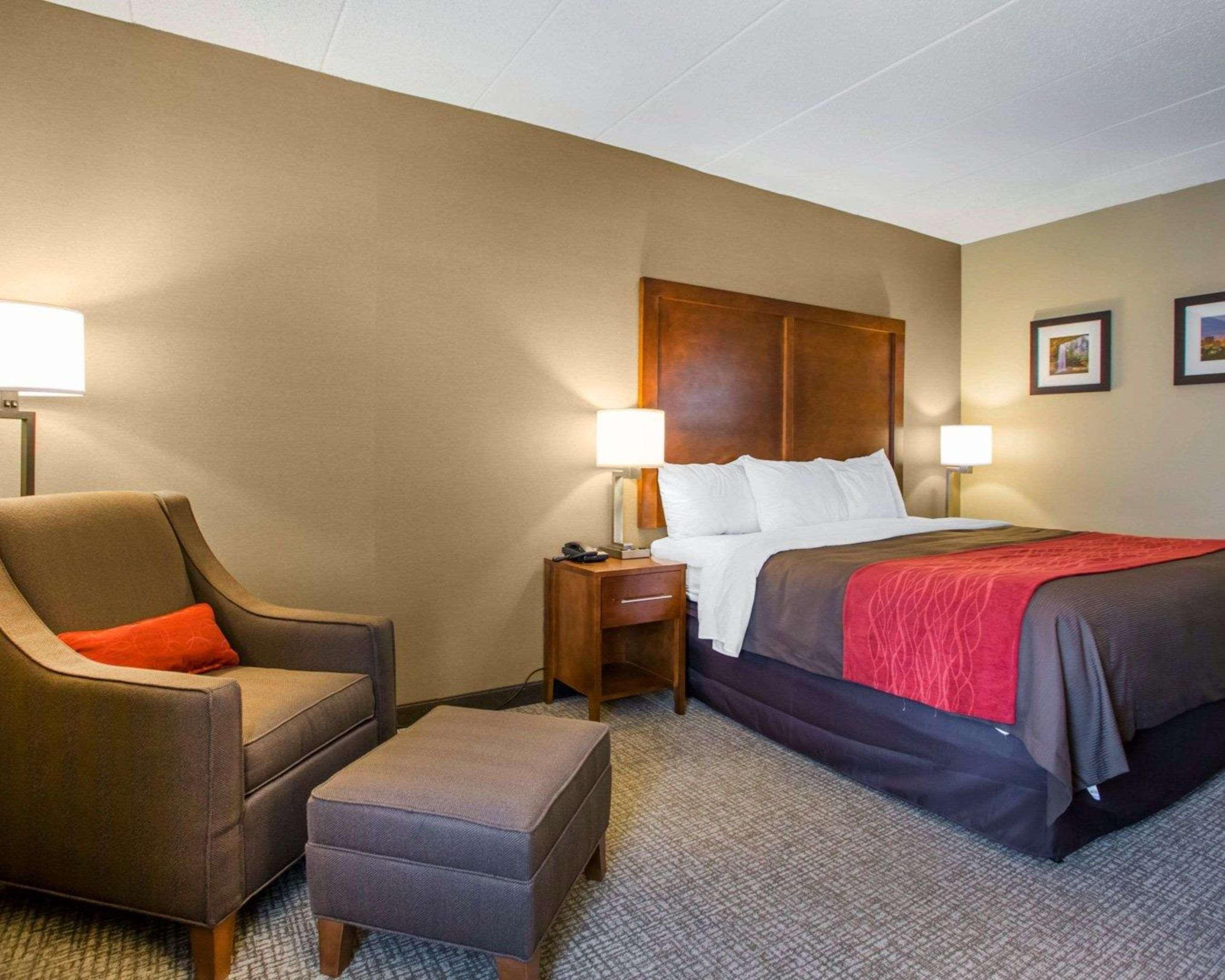 Comfort Inn Dayton - Huber Heights Экстерьер фото