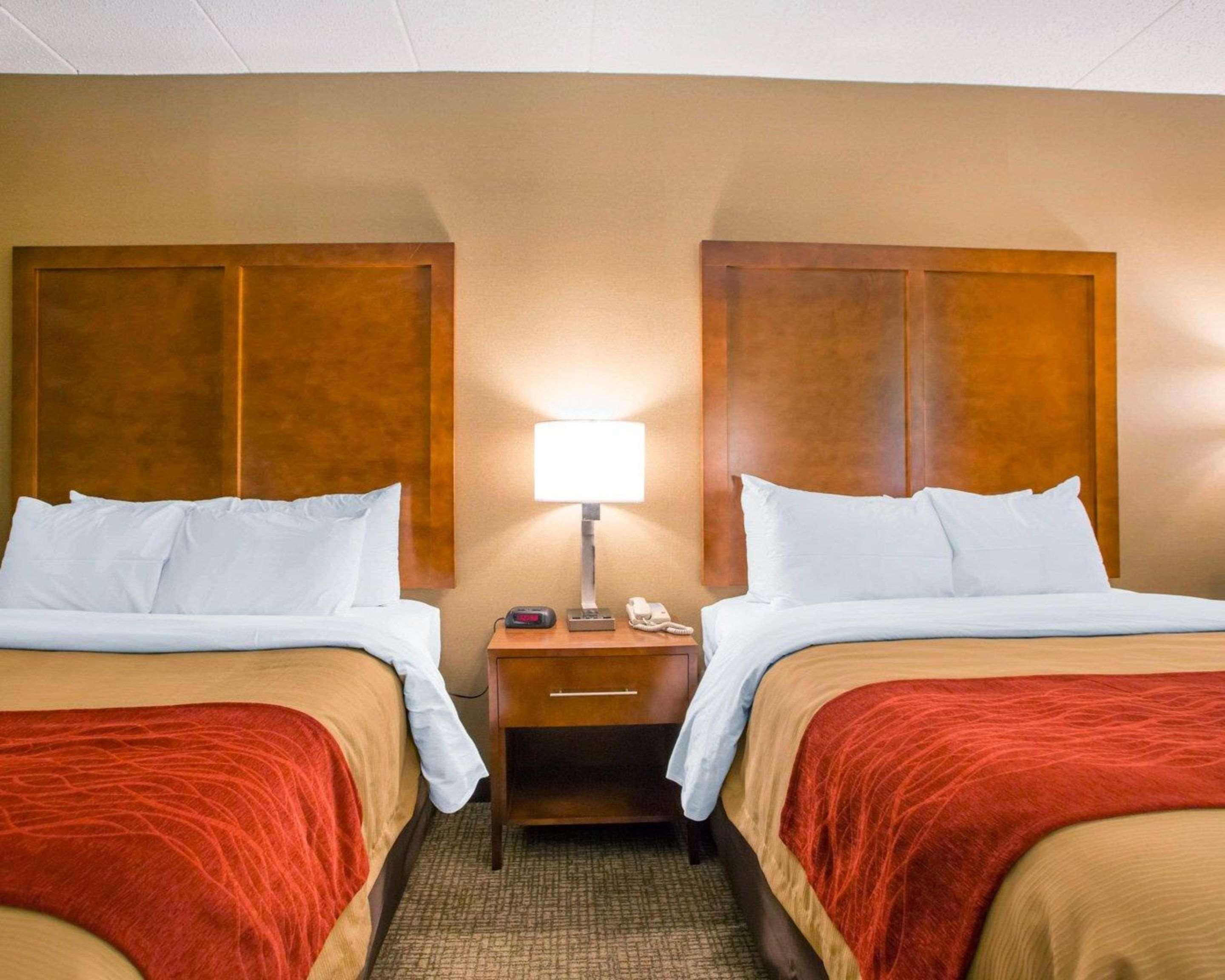 Comfort Inn Dayton - Huber Heights Экстерьер фото