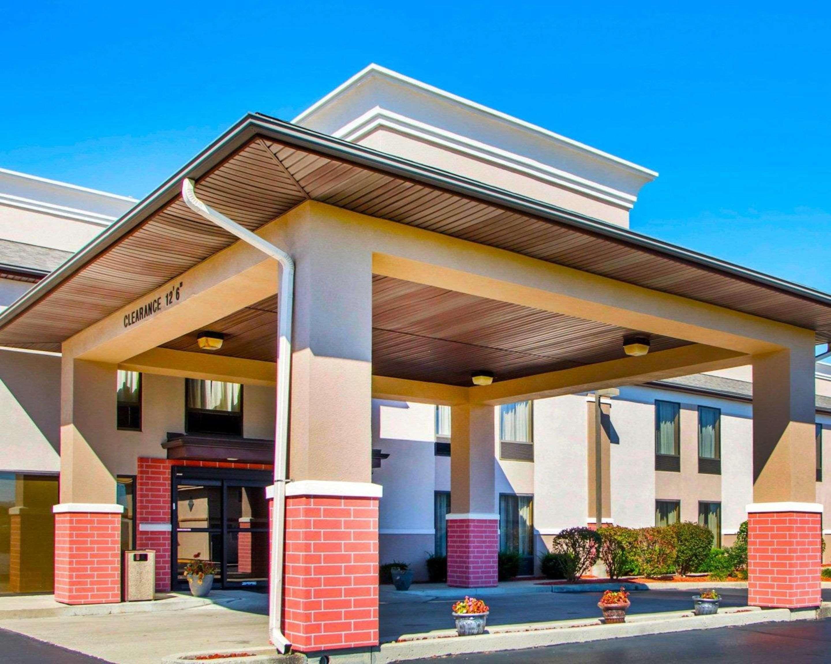 Comfort Inn Dayton - Huber Heights Экстерьер фото