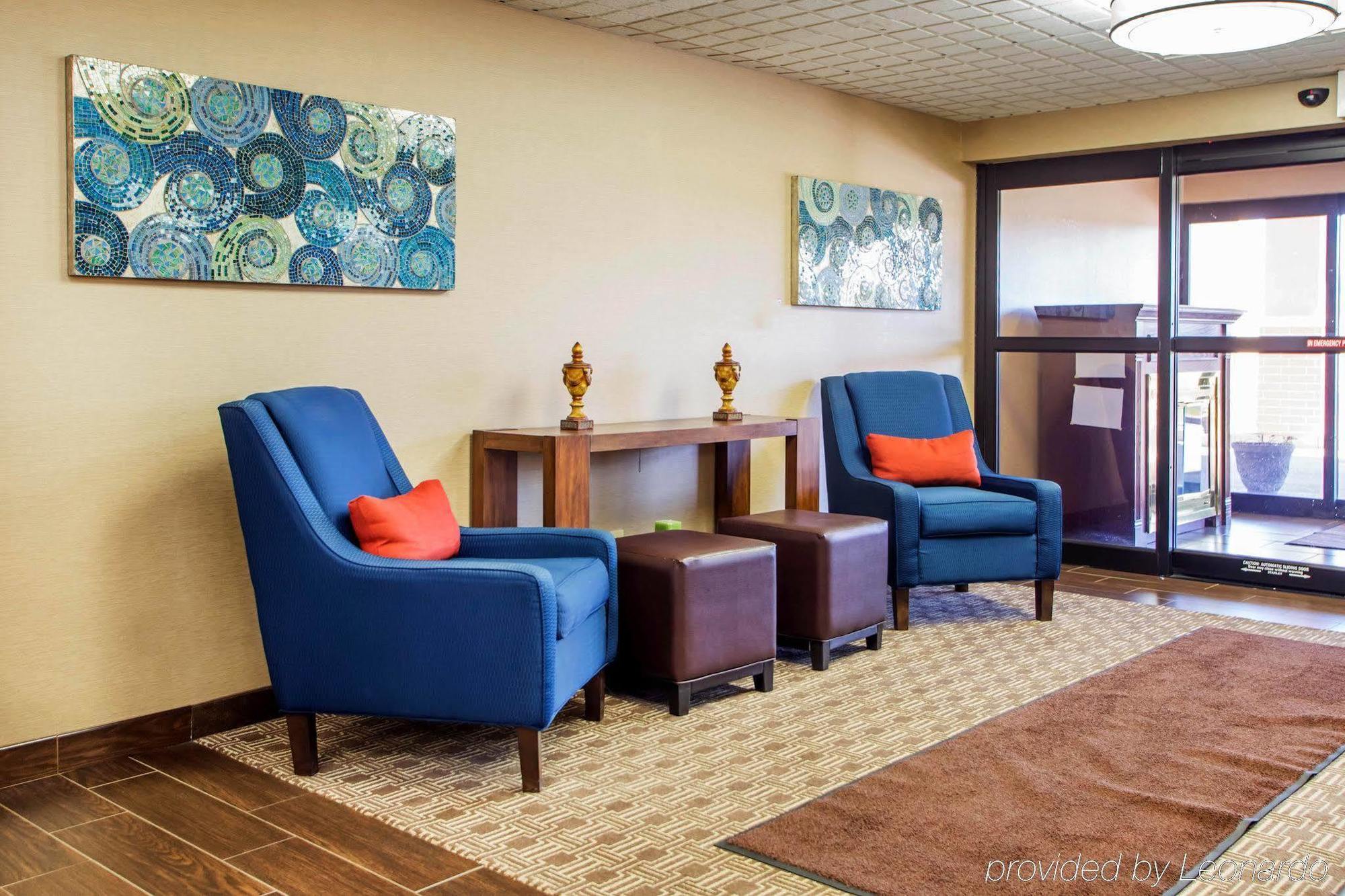 Comfort Inn Dayton - Huber Heights Экстерьер фото